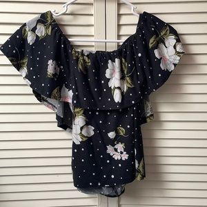 Rue 21 Off the shoulder top size small